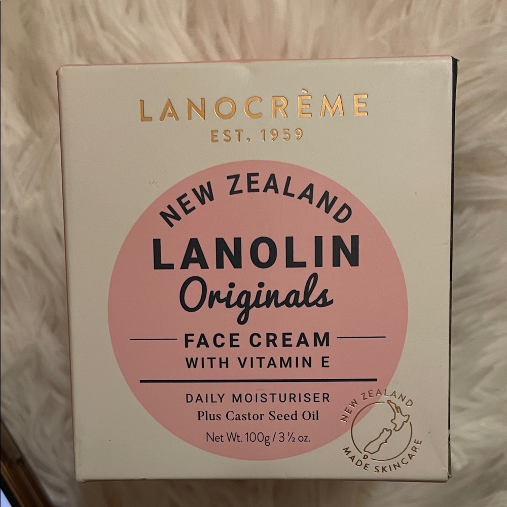 Pink Face Cream with Vitamin E